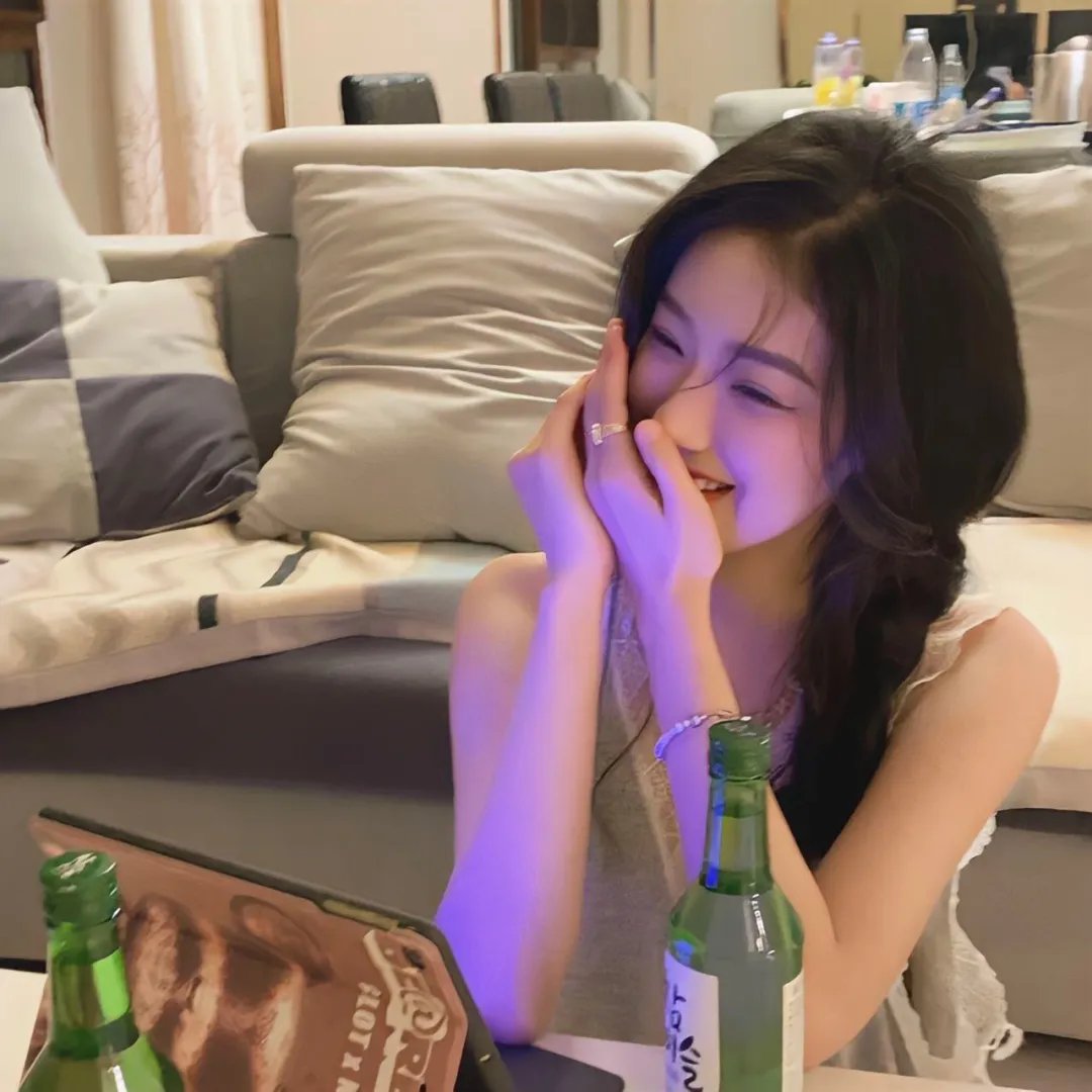 禁足少女罗曼史