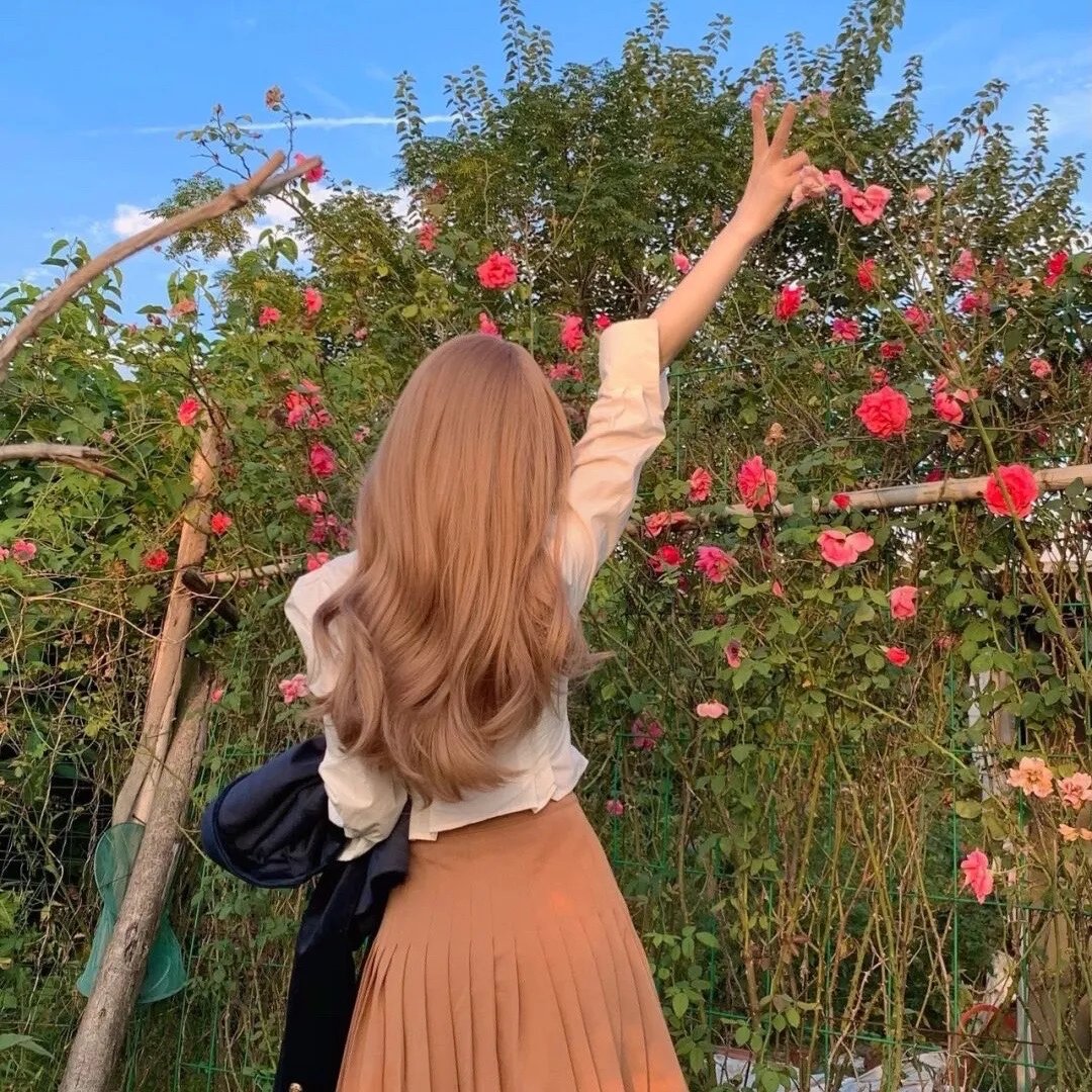 那个女孩的俘虏